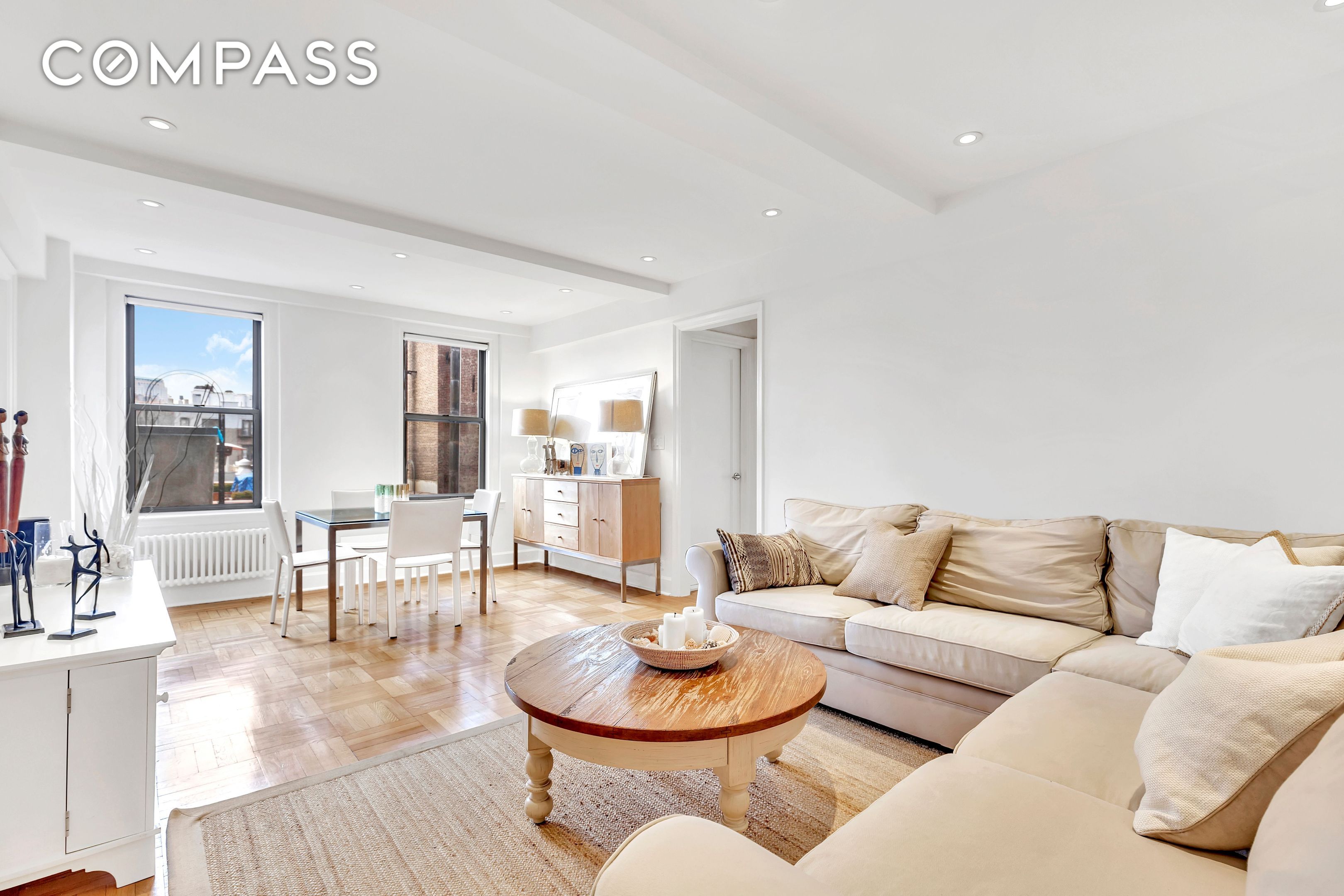 136 Waverly Place 6E