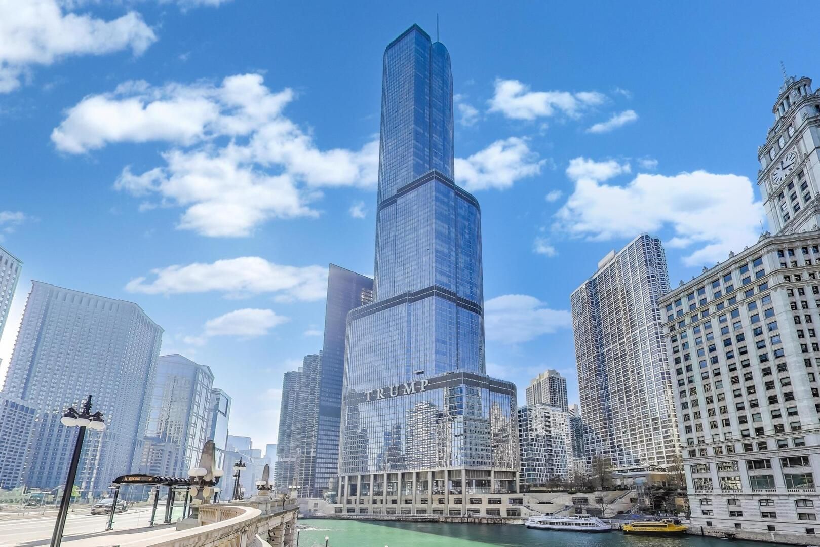 401 N Wabash Avenue 74D
