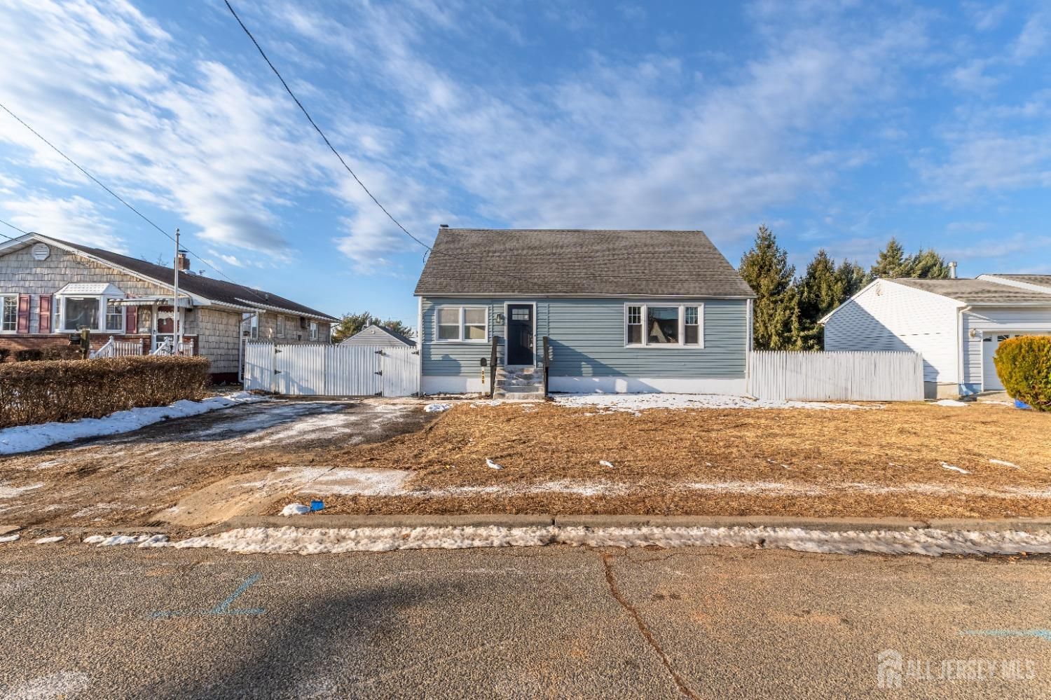 276 Midland Avenue