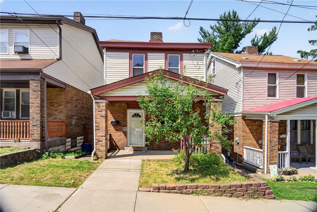1711 Amanda St