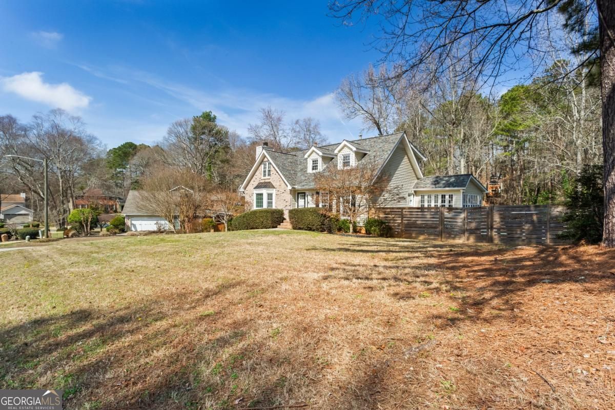 2320 Brownstone Court