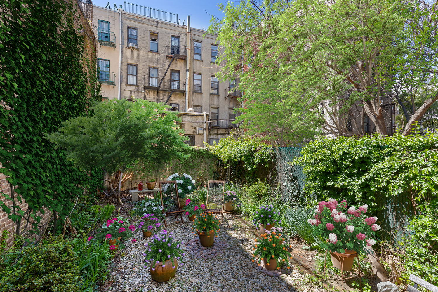 238 S 3rd Street 1