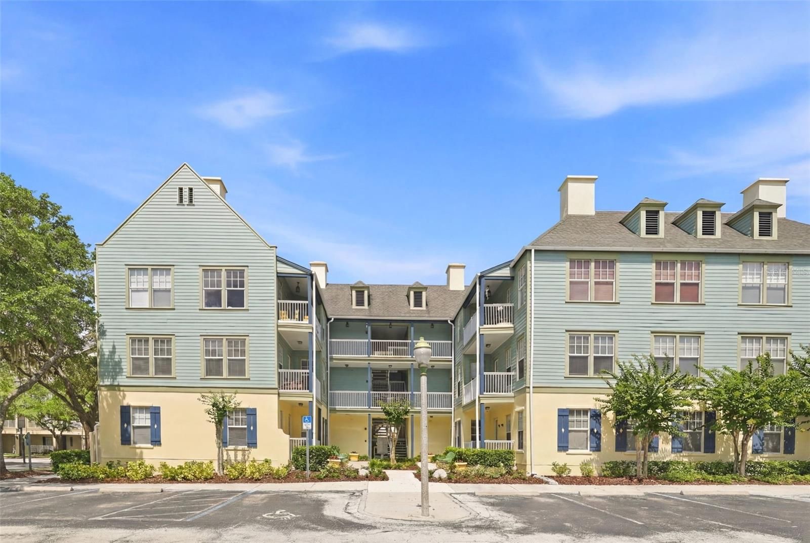 611 Campus Street 280