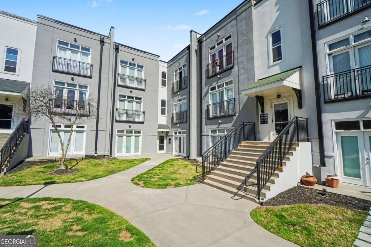 502 Pryor Street Sw 306