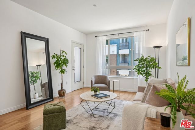 100 S Alameda Street 234