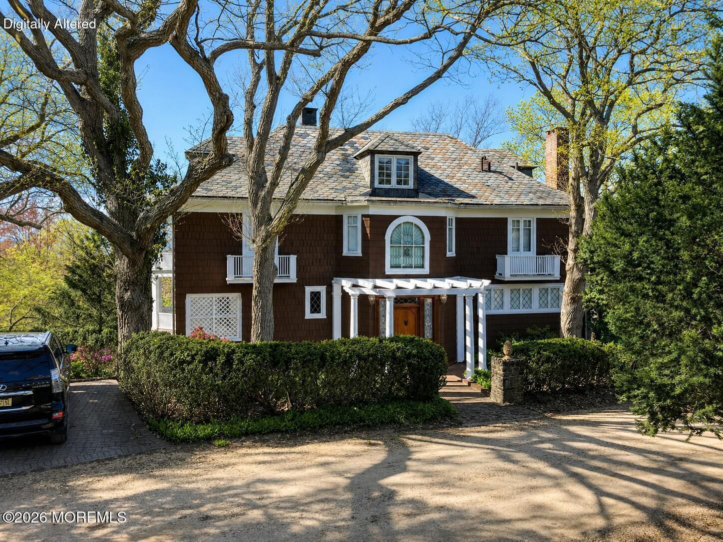 44 W Twin Road
