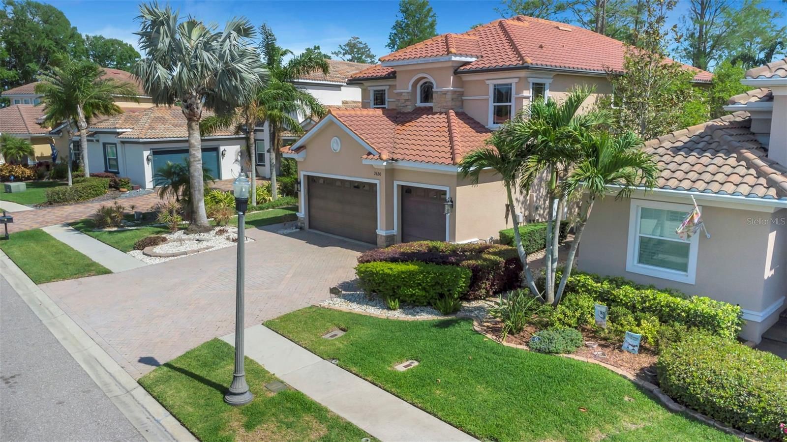 2630 Grand Lakeside Drive