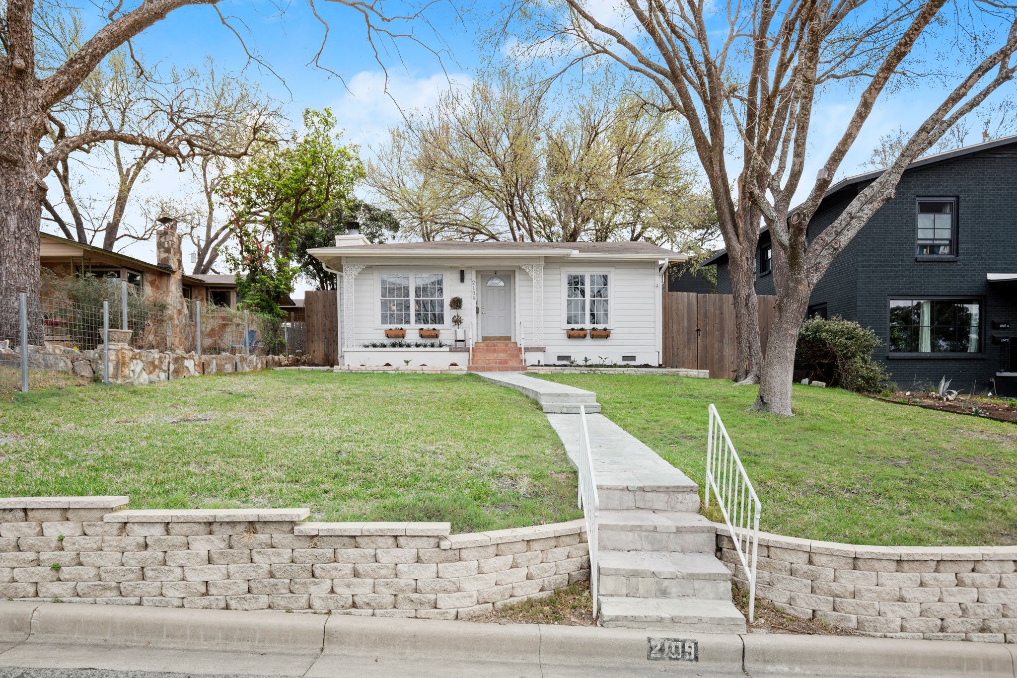 2109 Travis Heights Boulevard