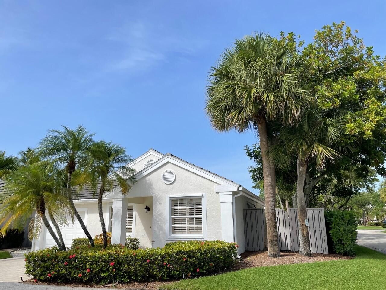 Ibis Golf And Country Club - West Palm Beach, FL Homes for Sale & Real  Estate | neighborhoods.com