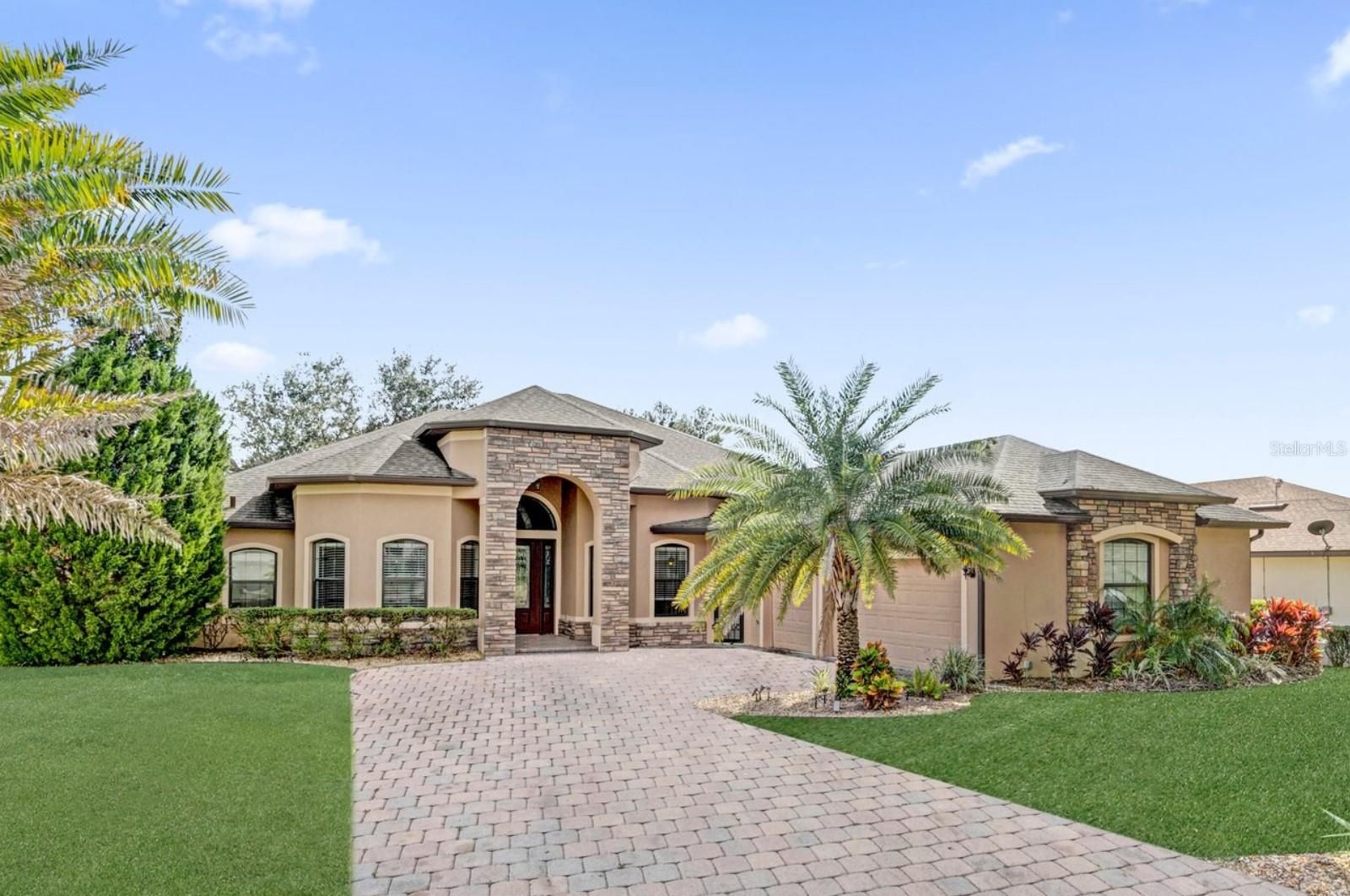 5418 Meadow Hill Loop