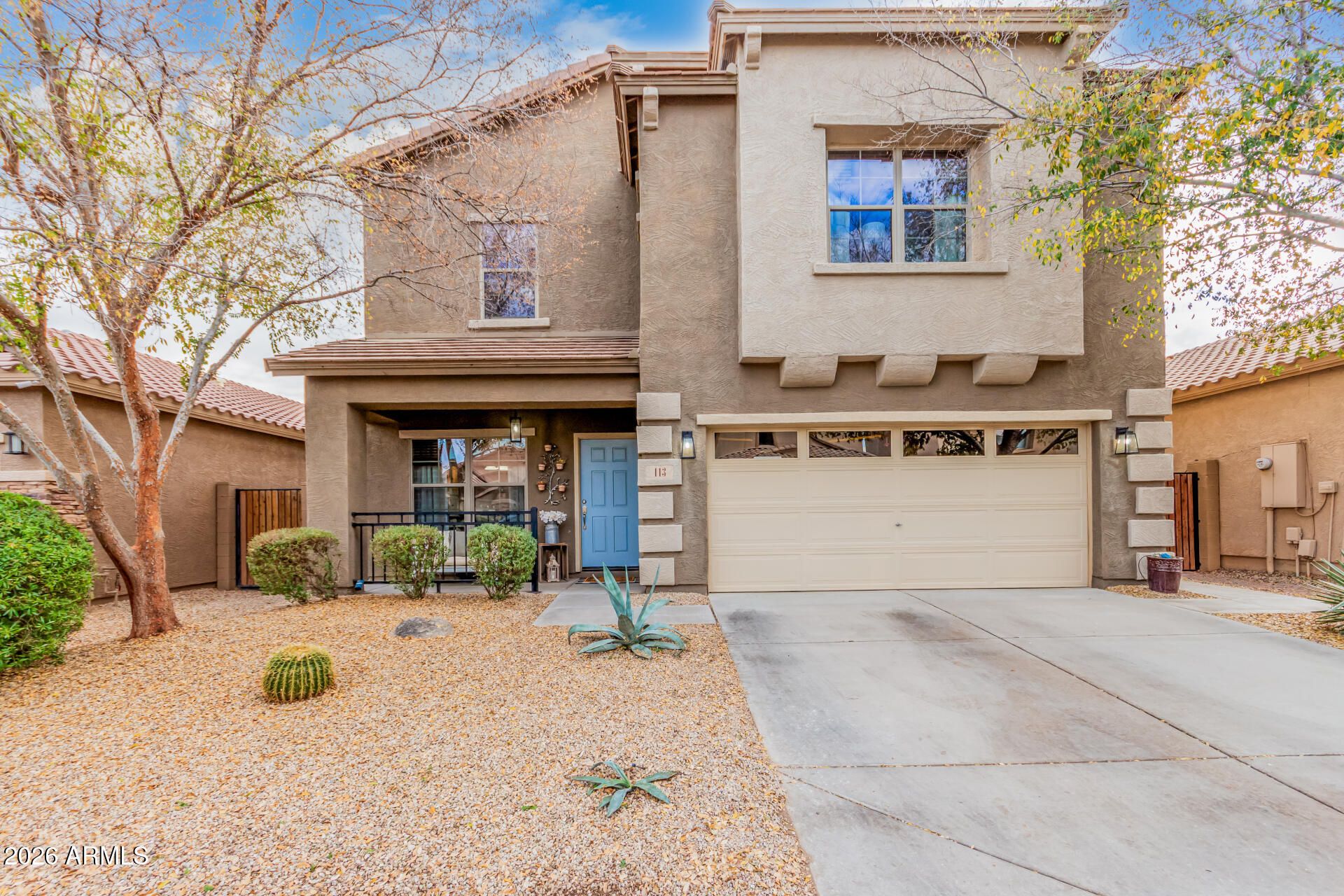 113 W Desert Vista Trail