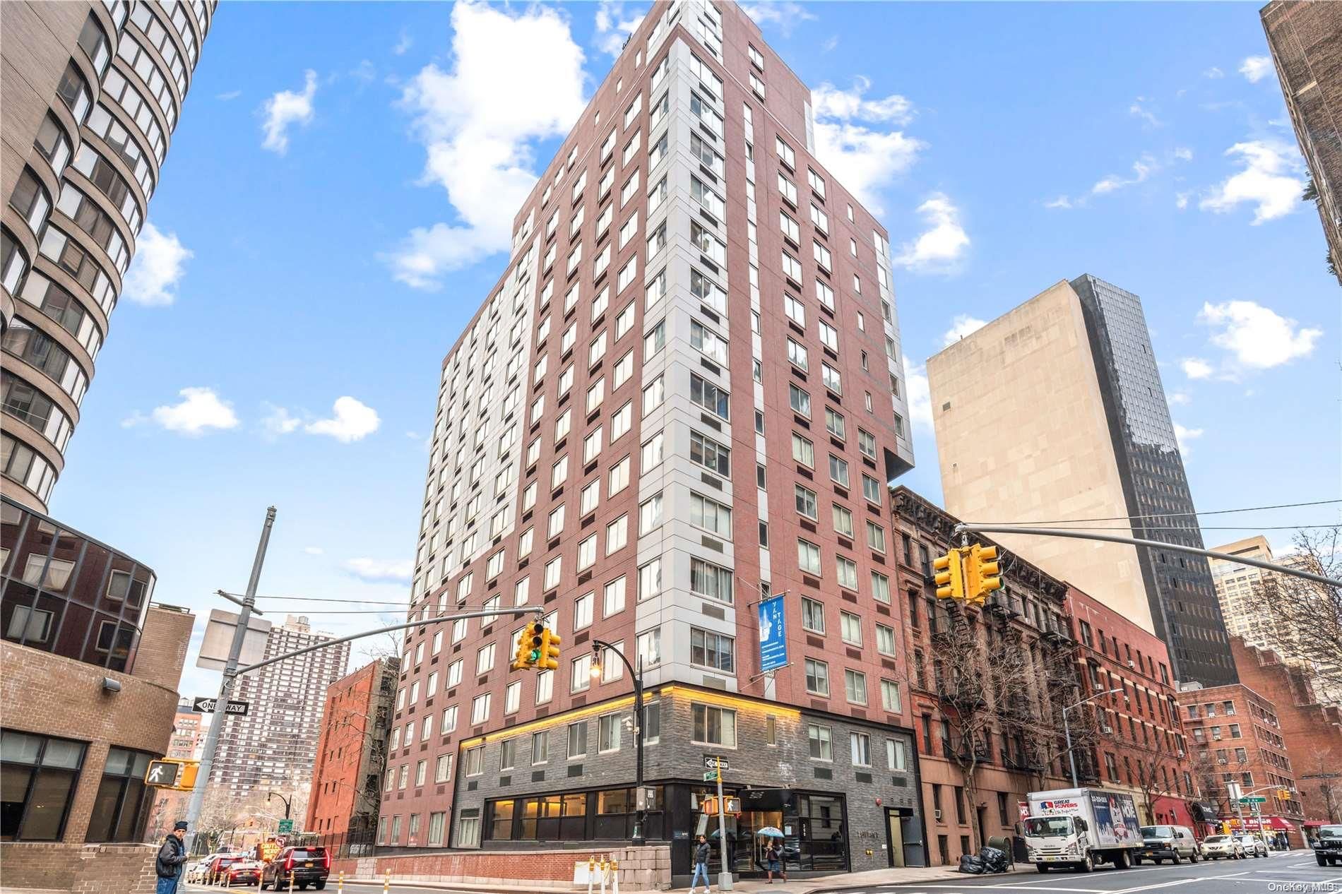 308 E 38th Street 10C