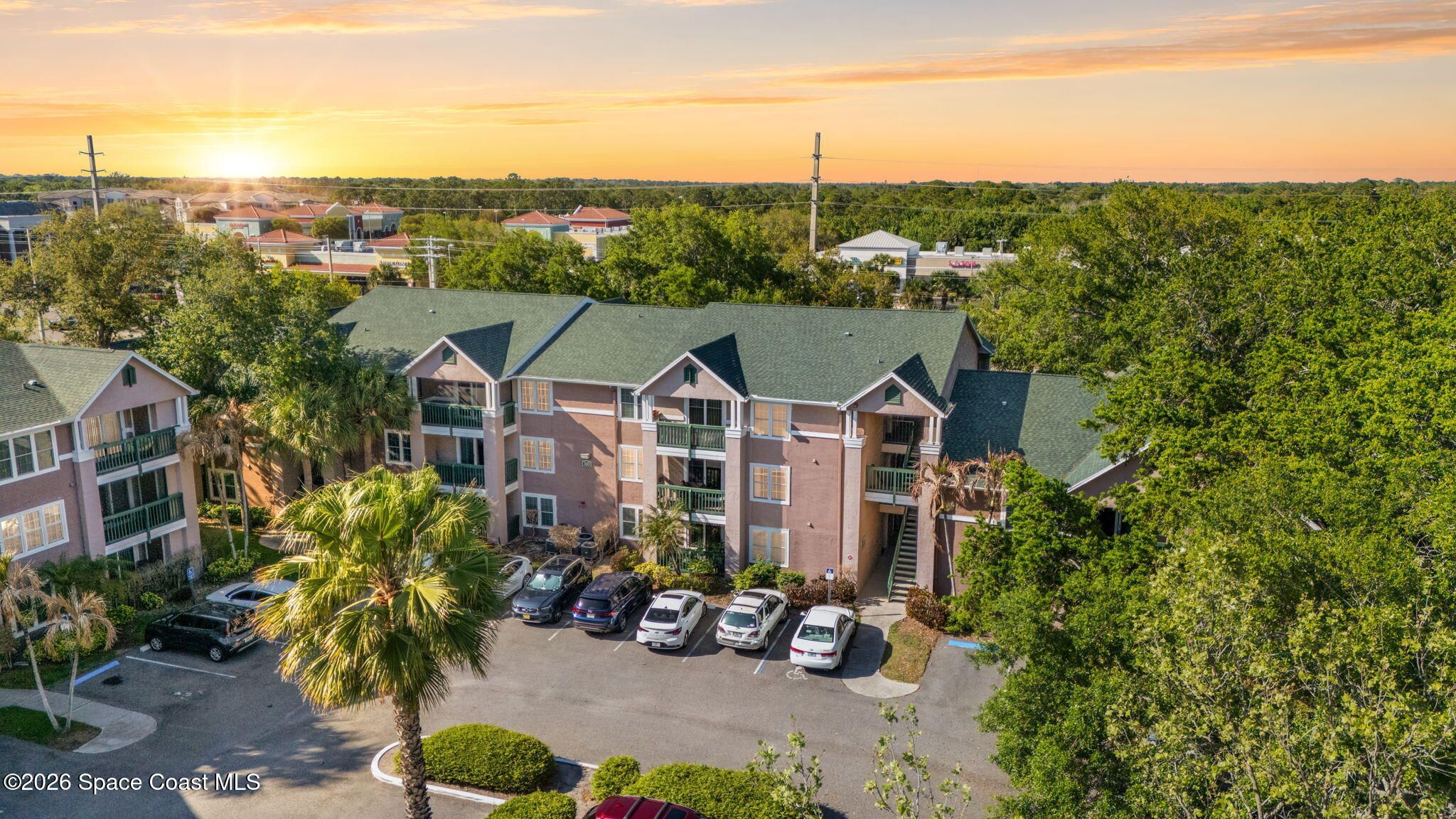 7667 N Wickham Road 302