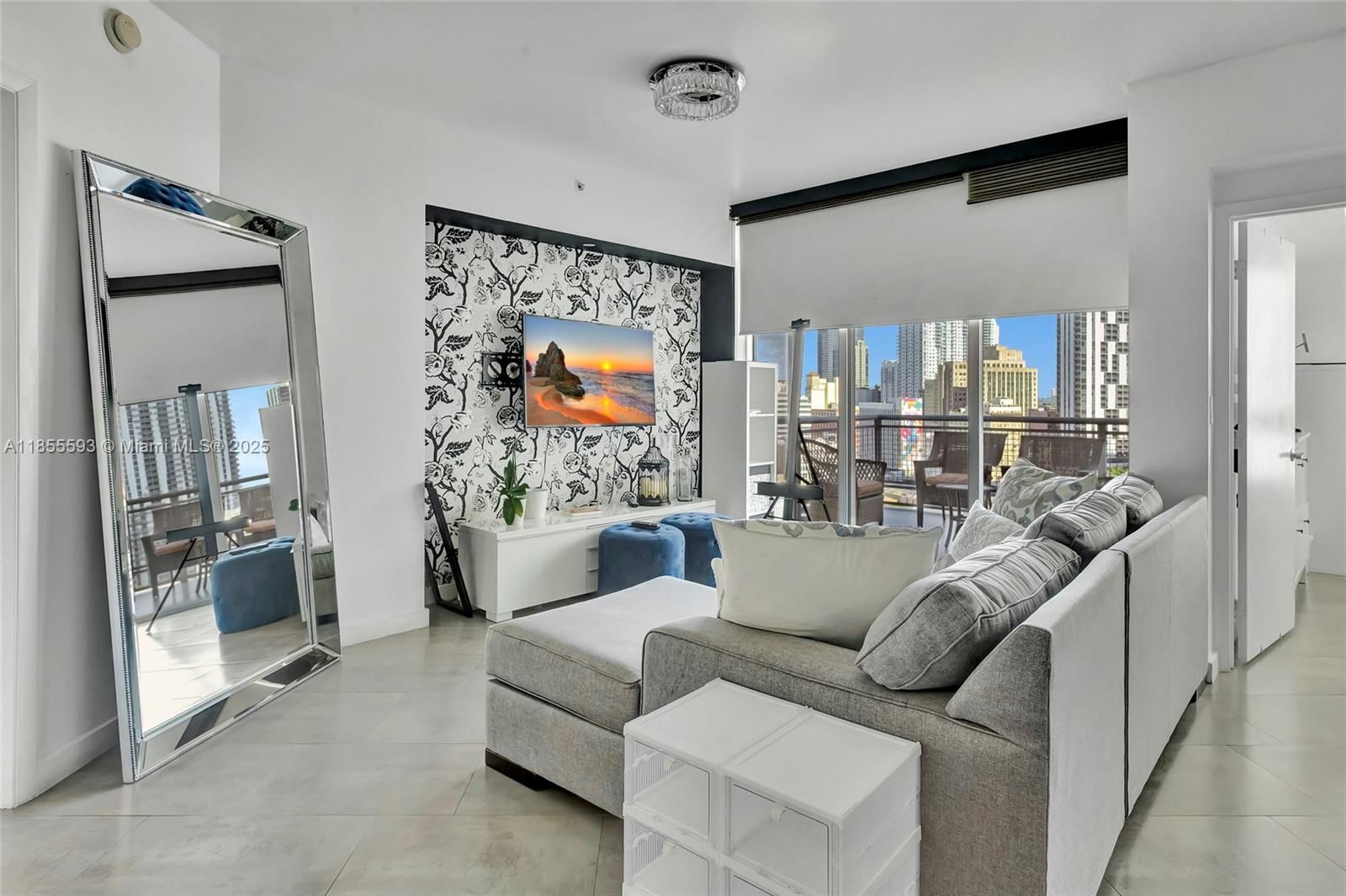 350 S Miami Ave 1703