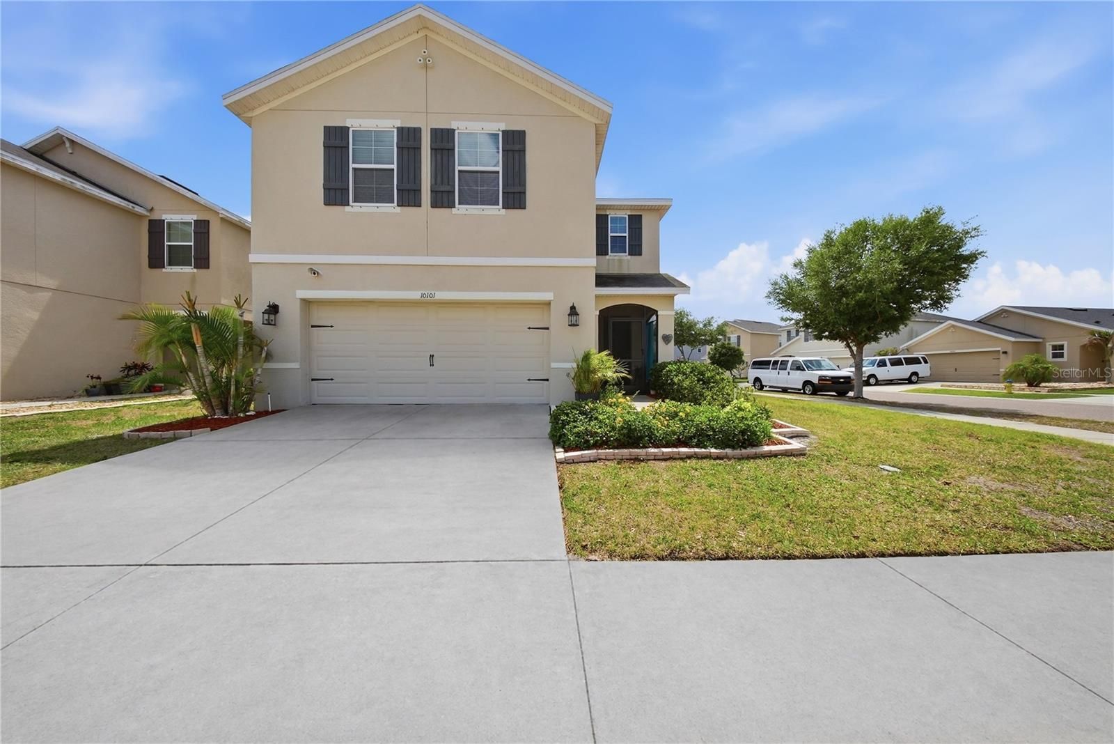 10101 Mangrove Well Road