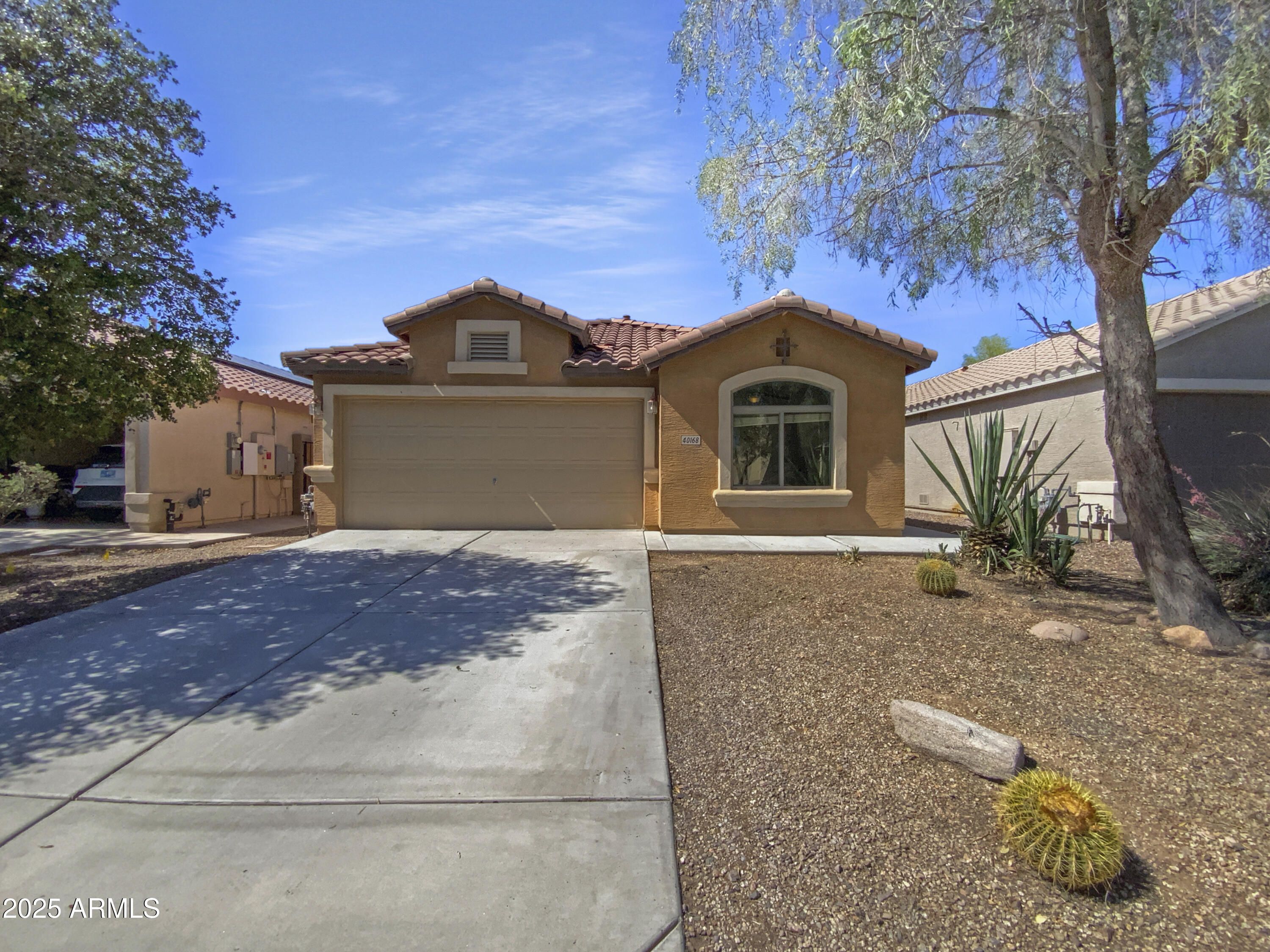 40168 W Sanders Way