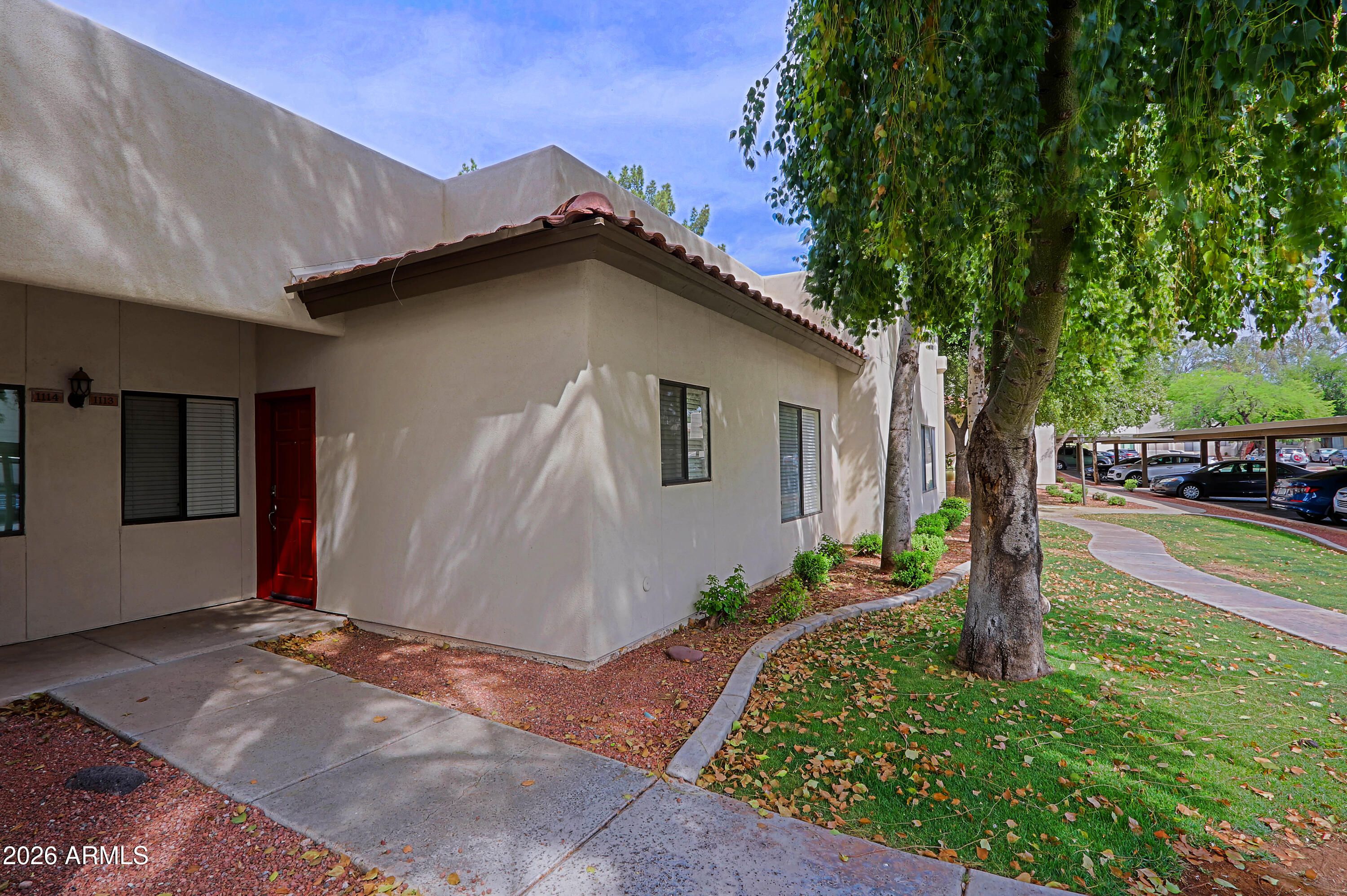 750 E Northern Avenue 1113