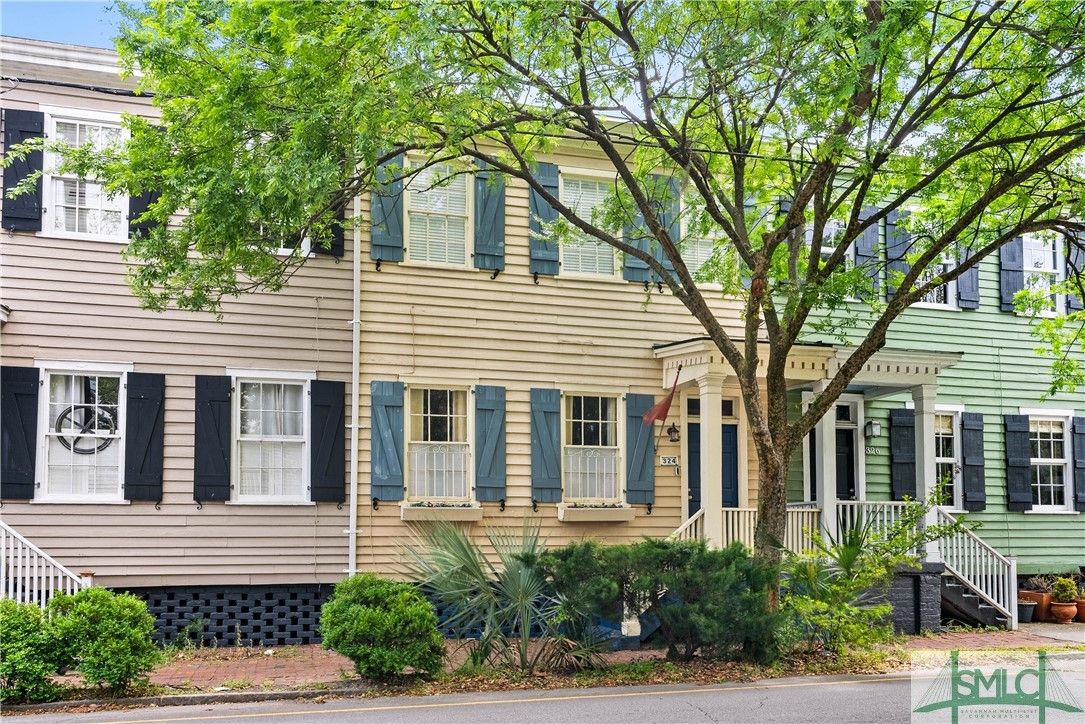 324 Price Street