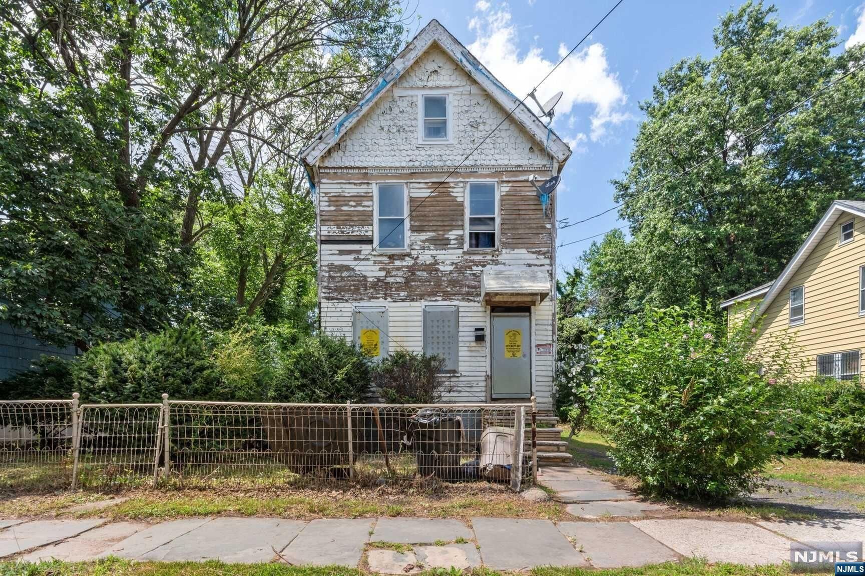 219-223 Linden Avenue