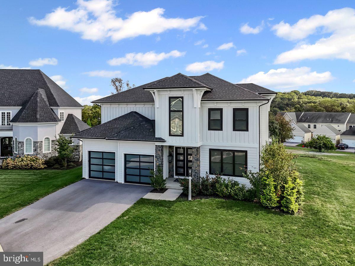 3013 Morning Thistle Court