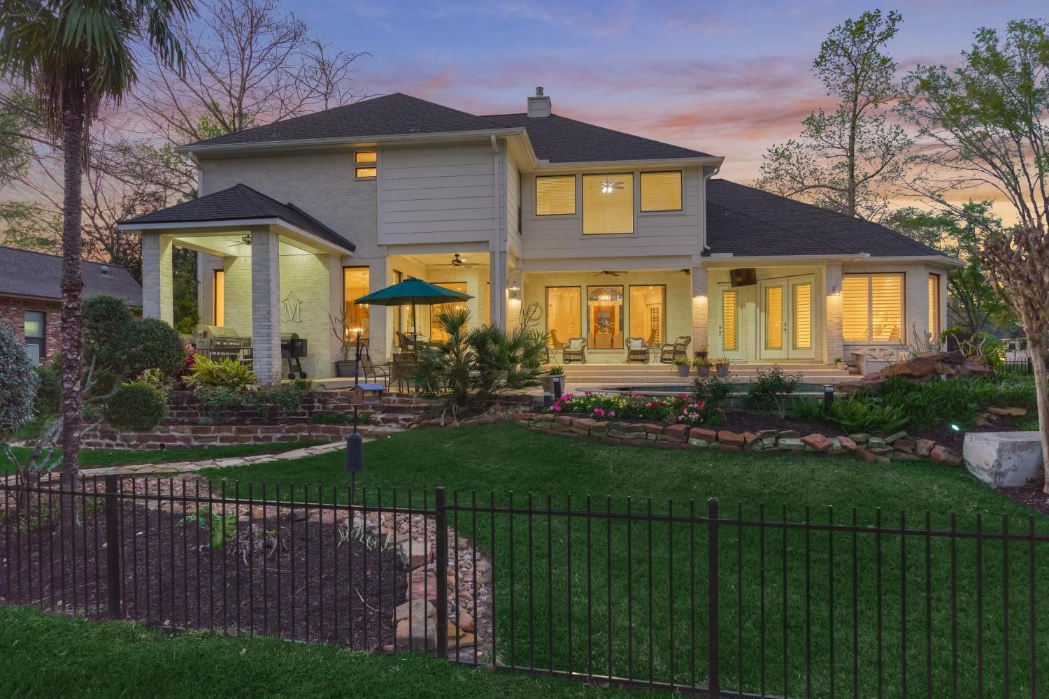 6611 Course View Lane