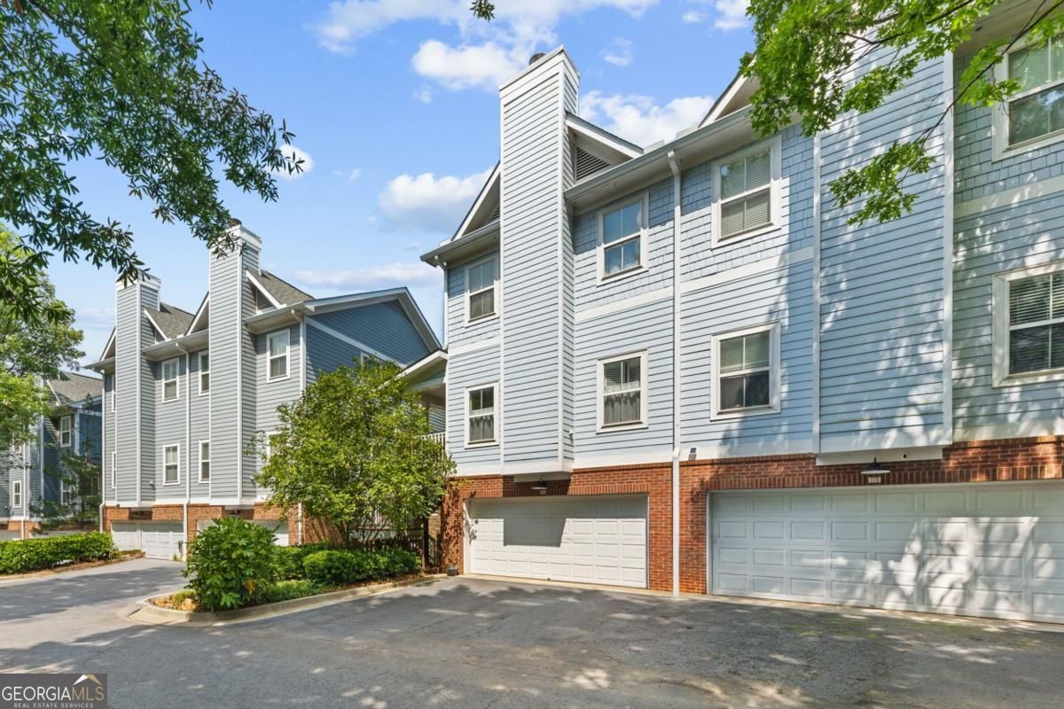 268 Carlyle Park Drive Ne
