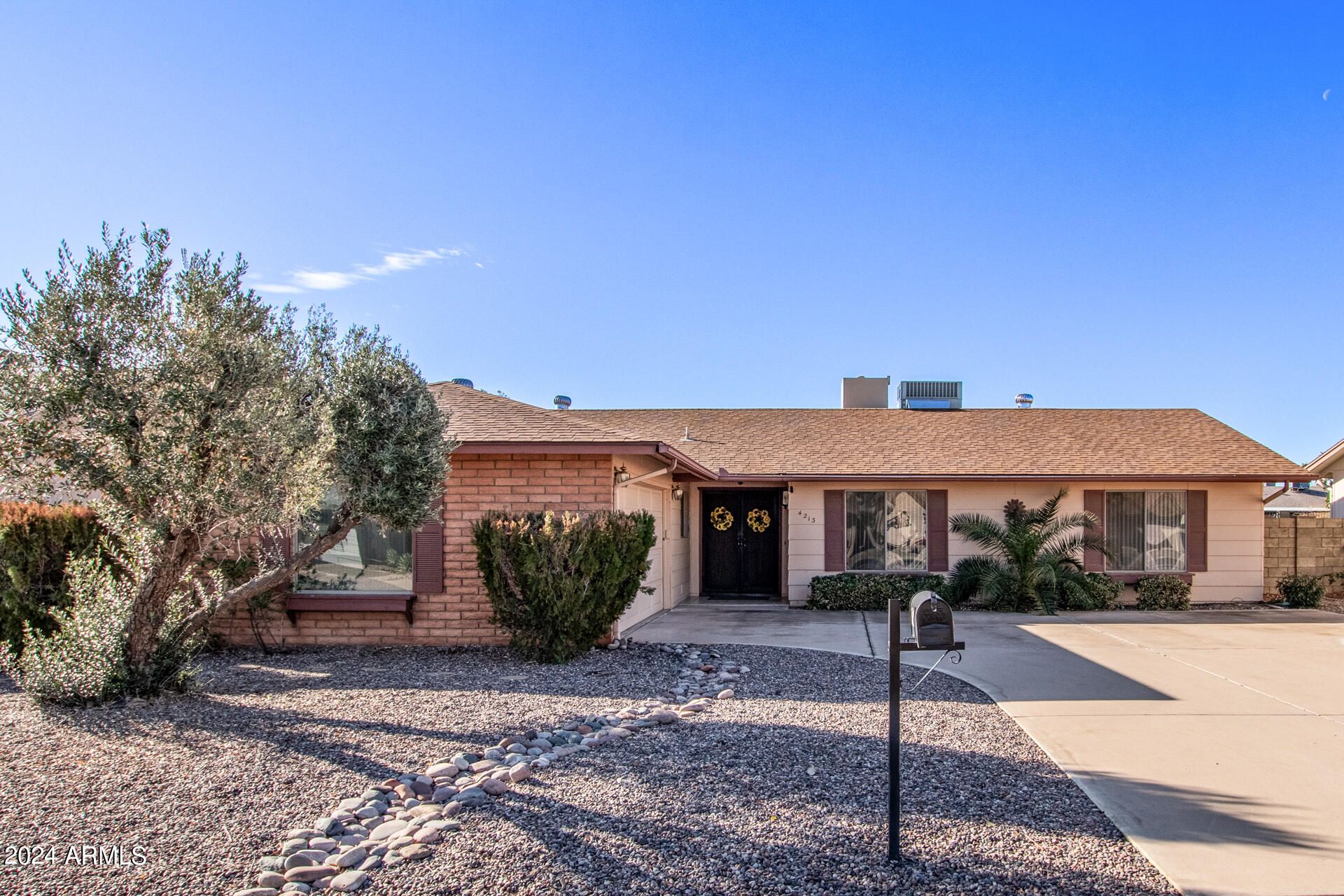 4213 E Mandan Street