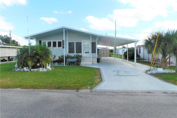 Betmar Acres Zephyrhills Fl Homes For Sale Real Estate Neighborhoods Com