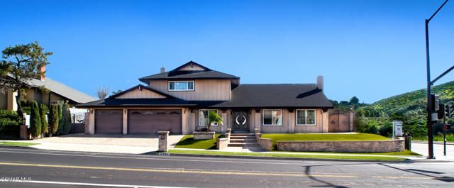 334 W Avenida De Las Flores