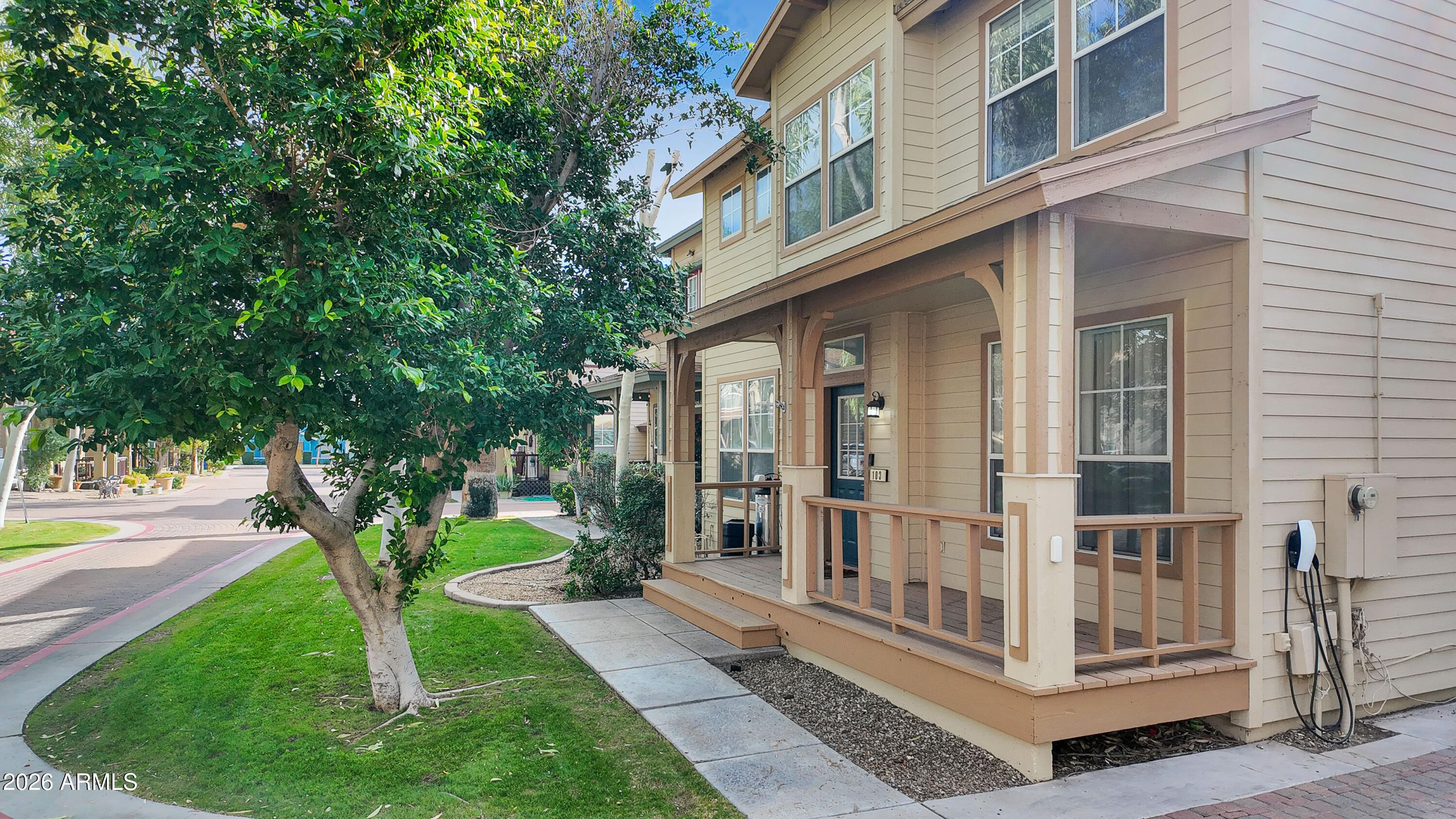 942 S Ash Avenue 103