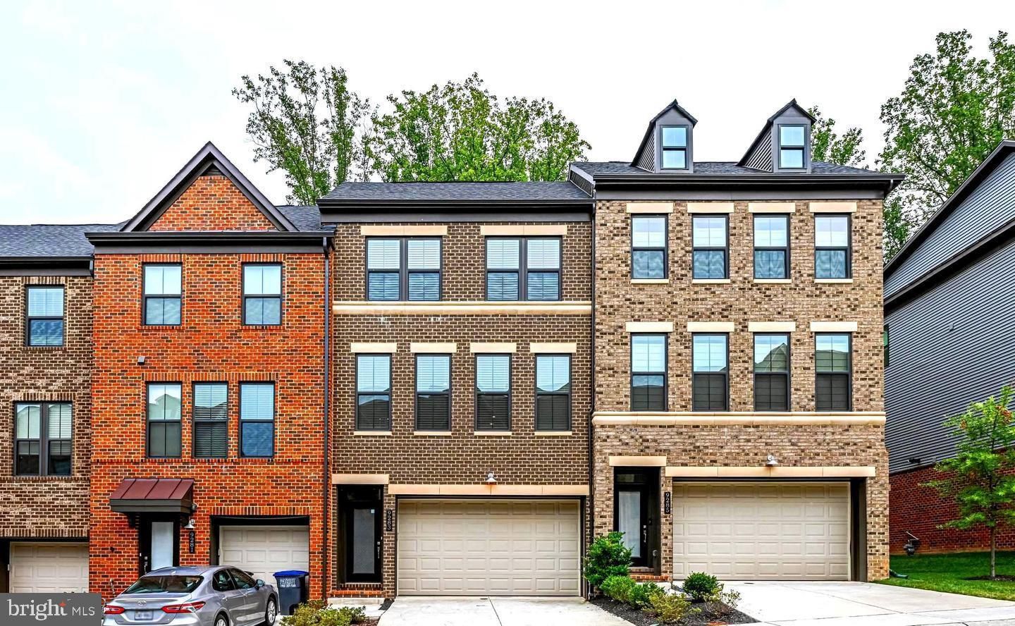 9283 Wood Violet Court