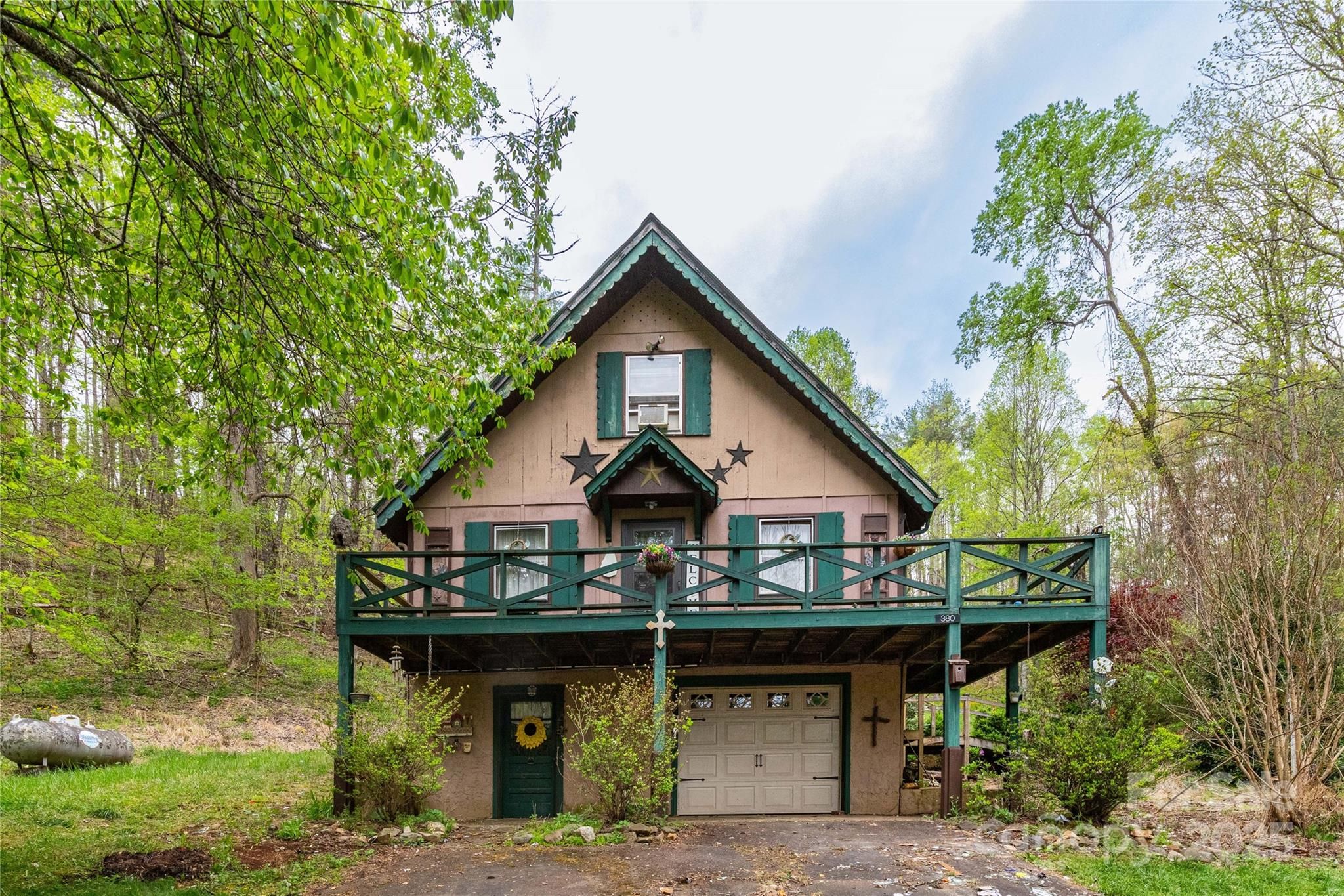 380 Echo Hill Drive