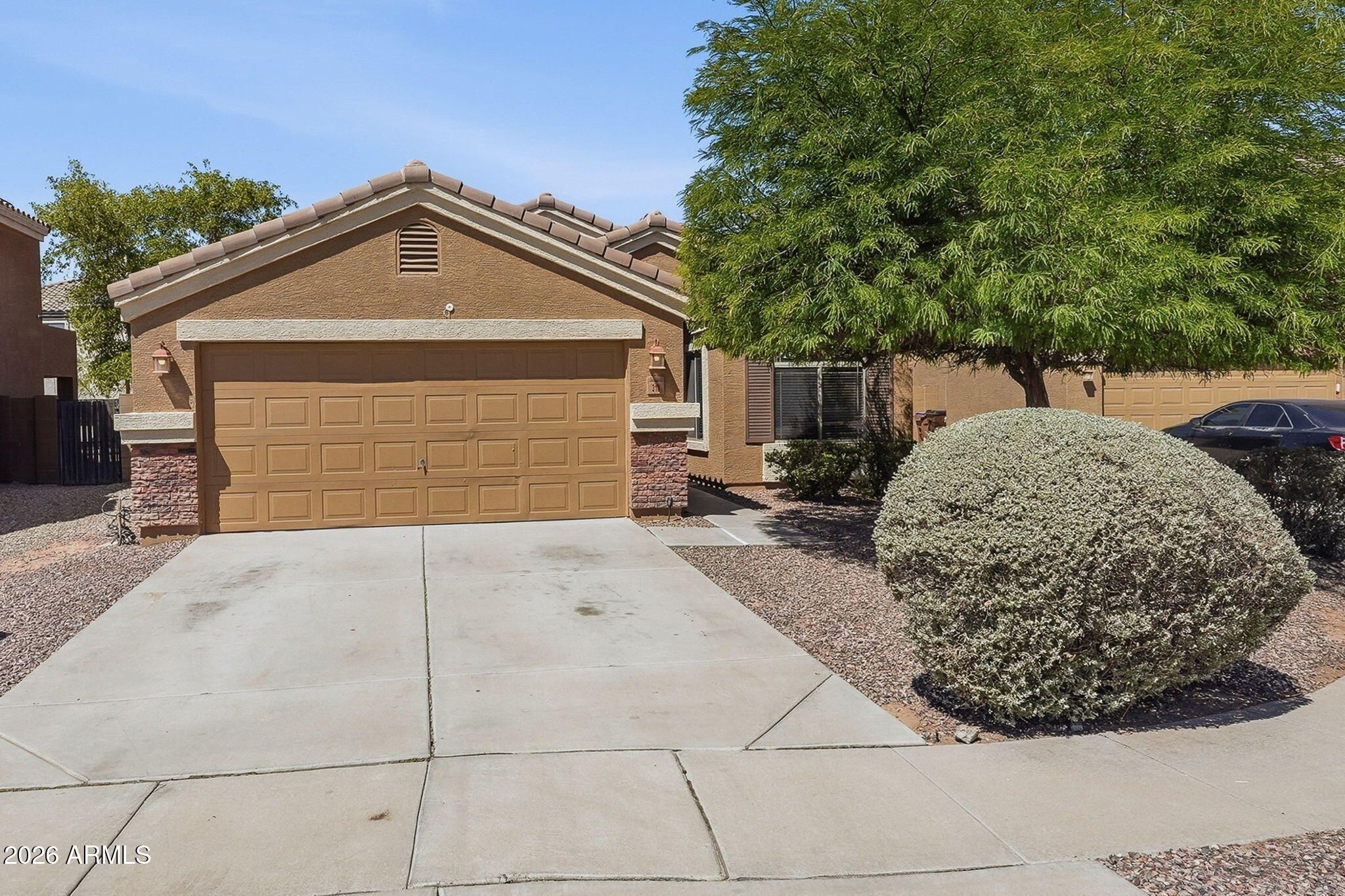 318 N 21st Circle