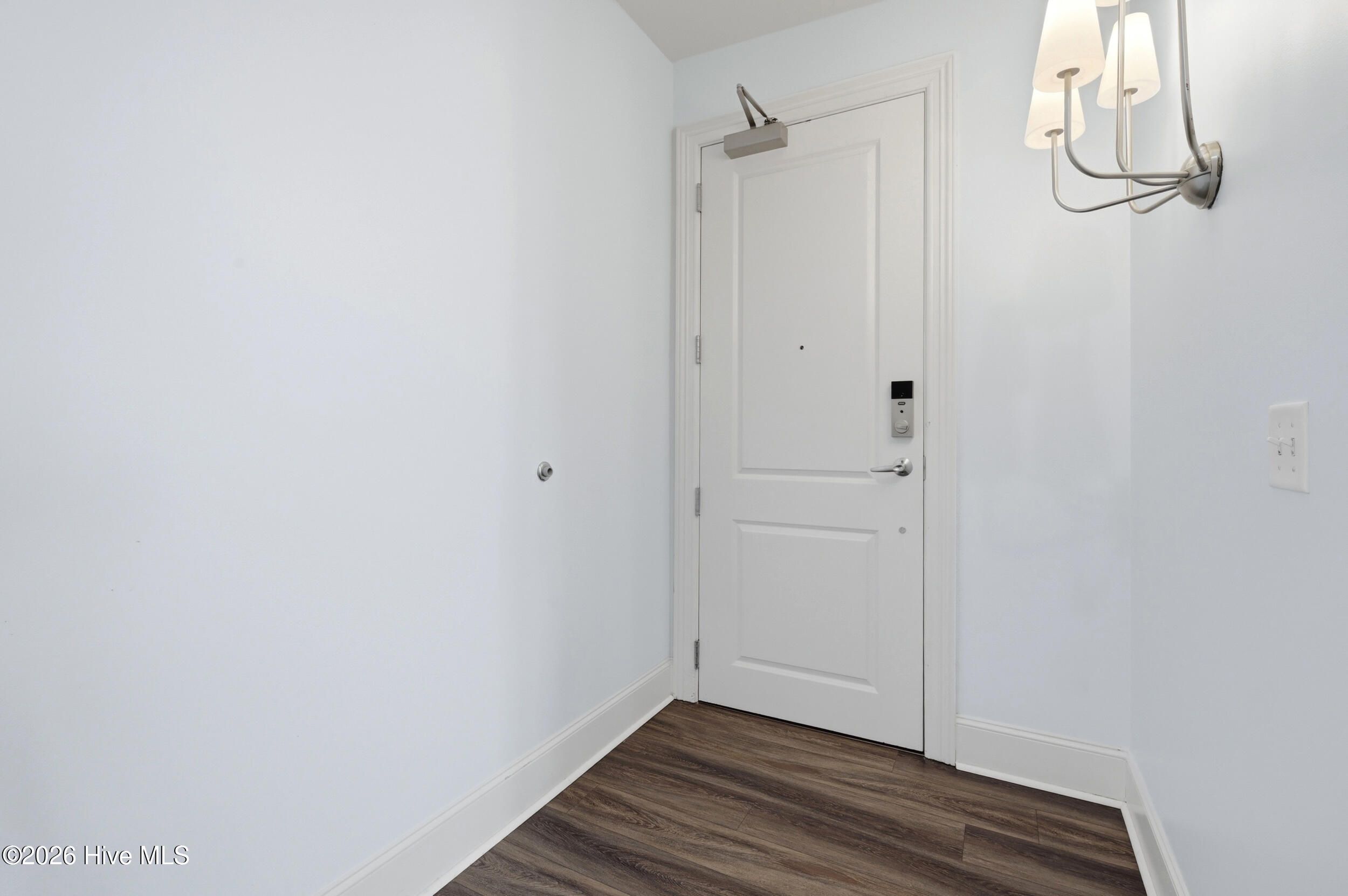 400 W North Street 810