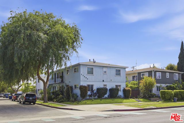 11262 Venice Boulevard