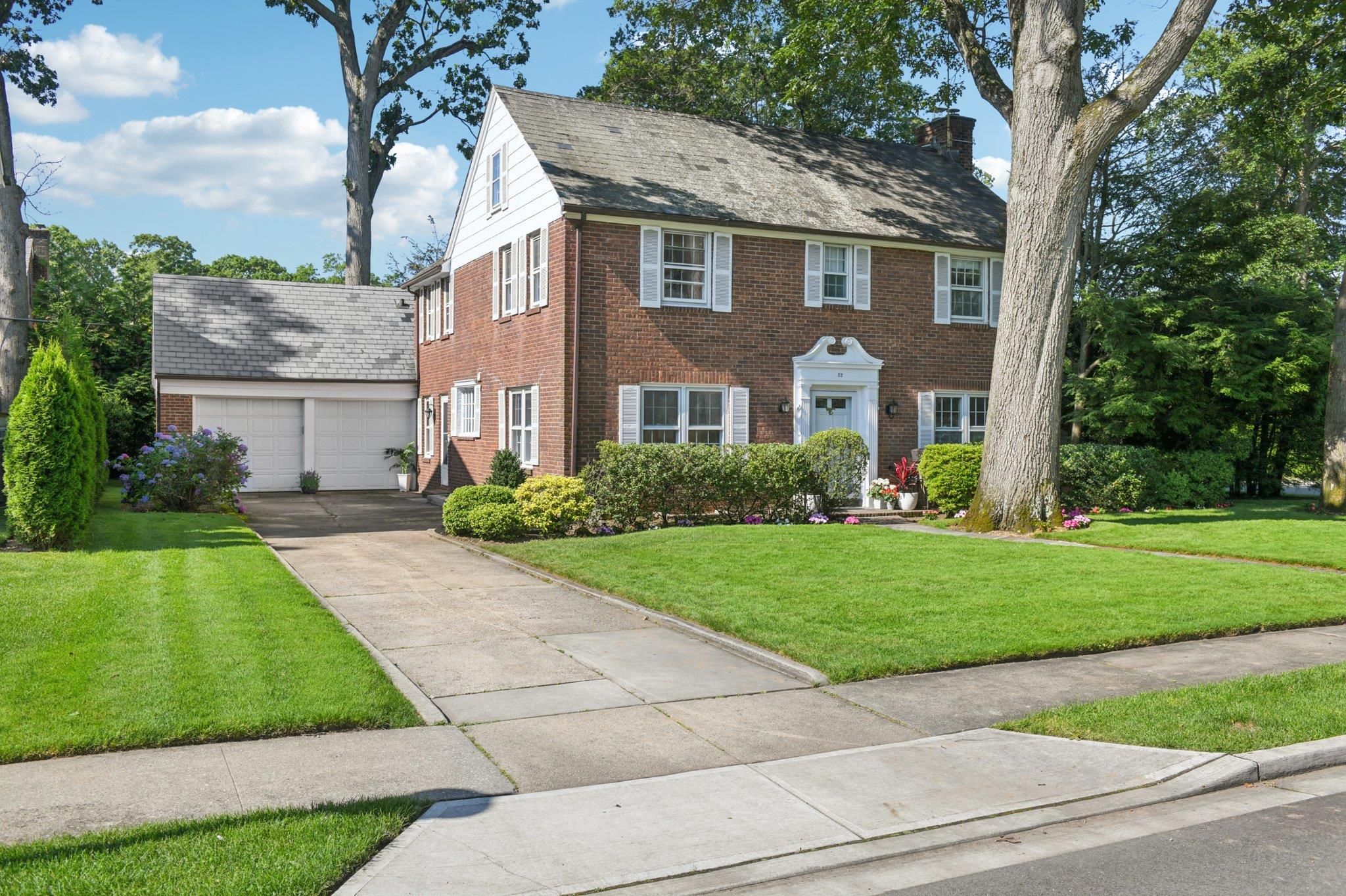 52 Canterbury Road
