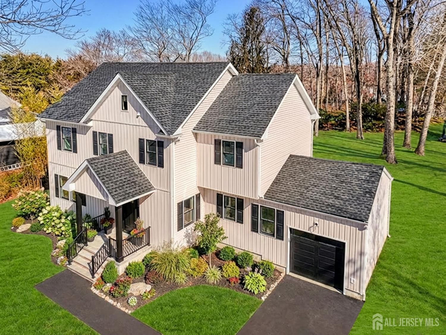 290 Fresh Ponds Road