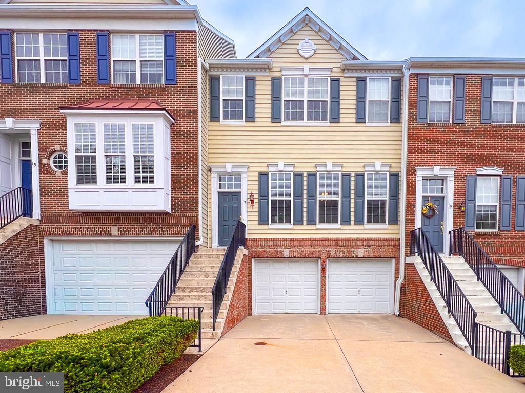17 Addison Court