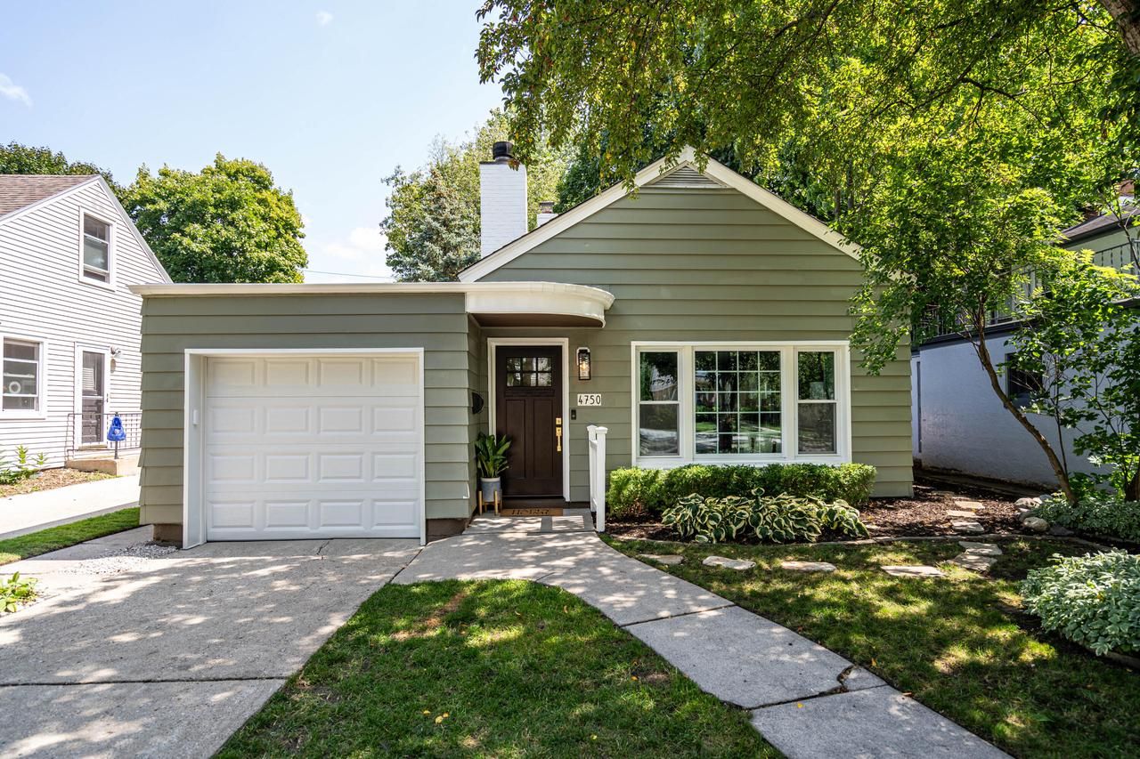 4750 North Woodruff Avenue