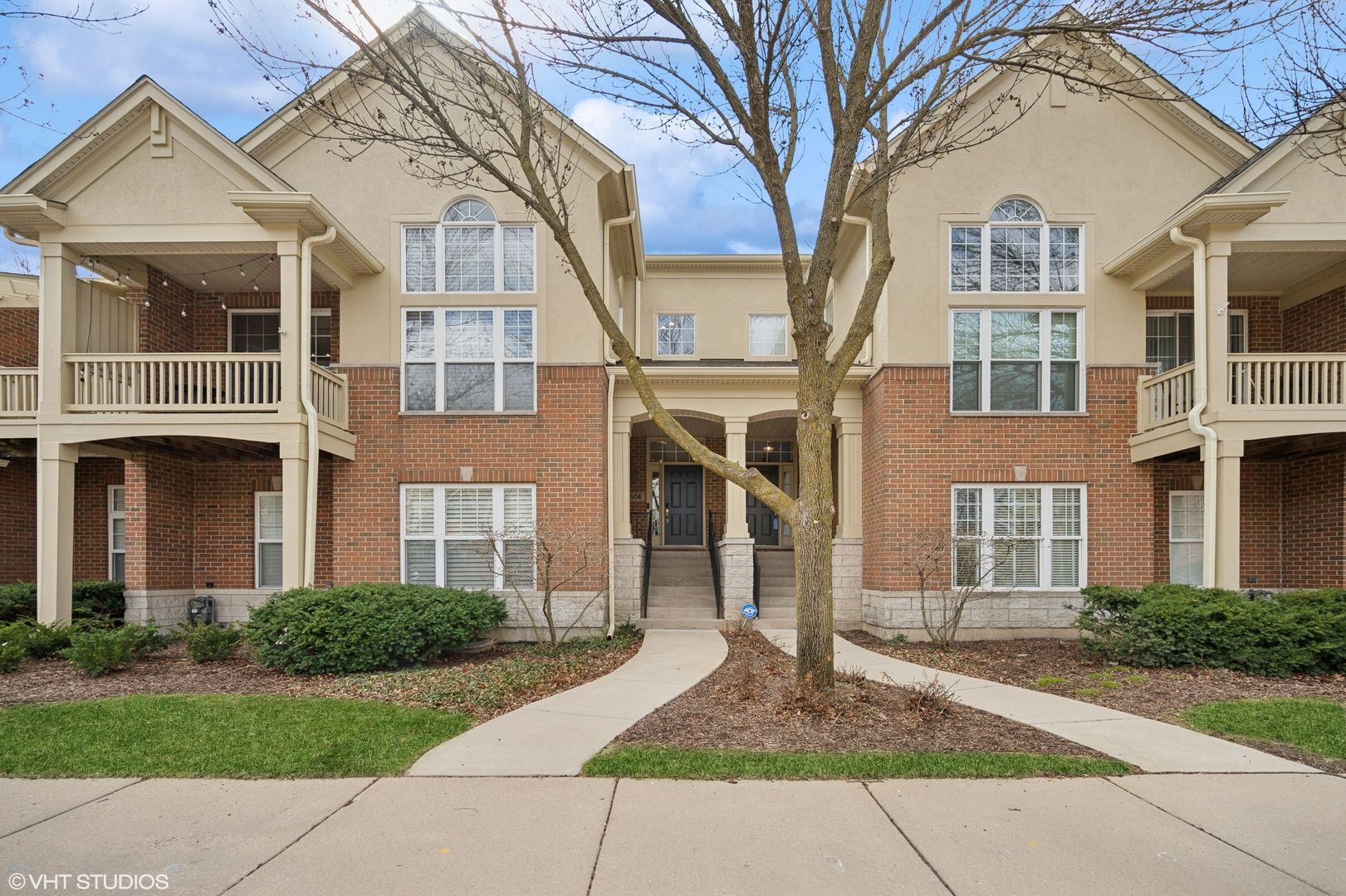 504 S Commons Court 504