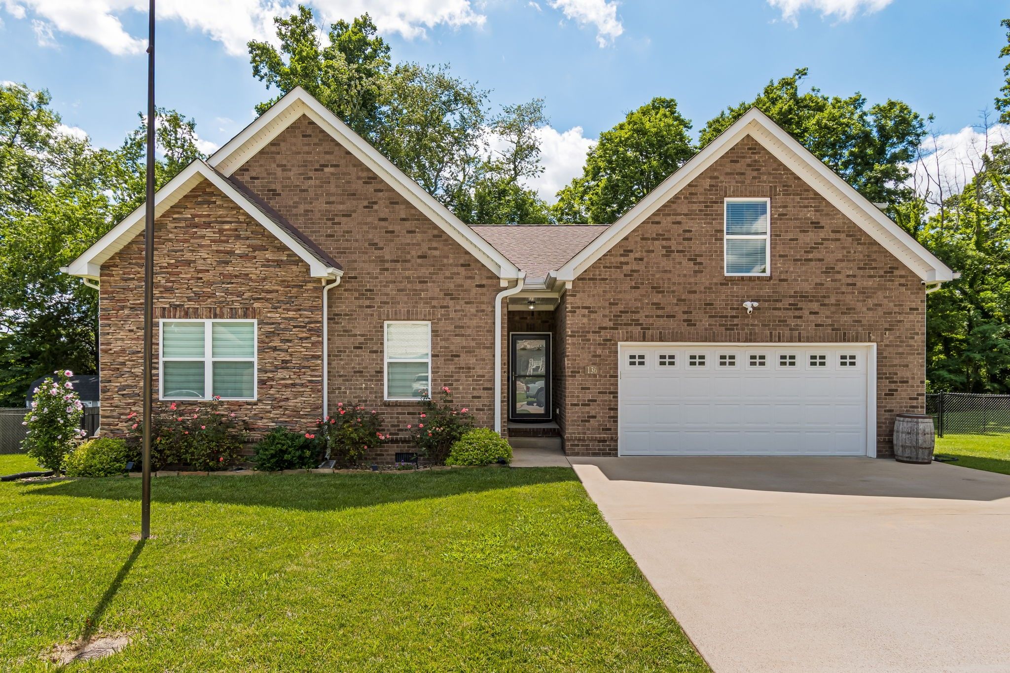 136 Timberland Dr