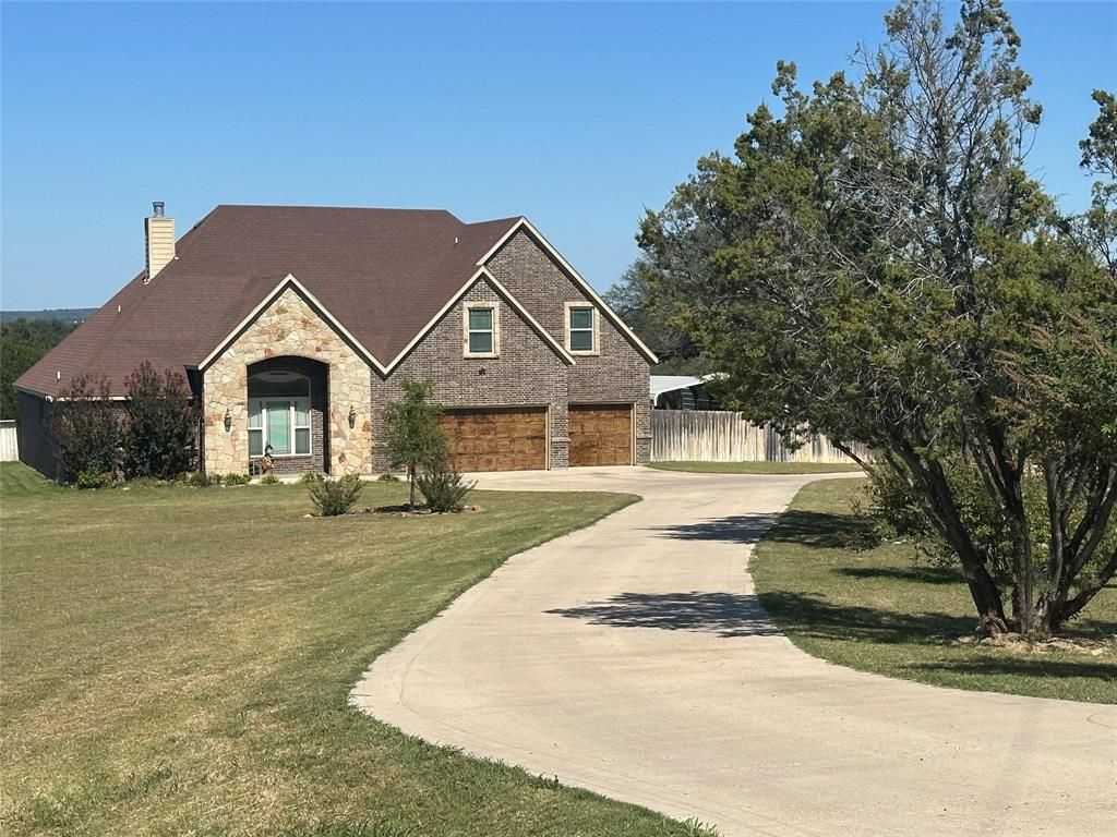 2105 Hills Court