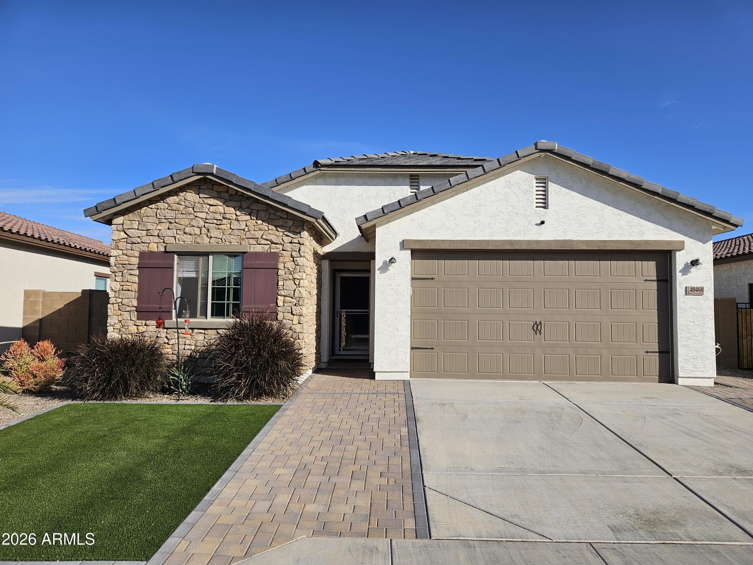 40460 W Chambers Drive