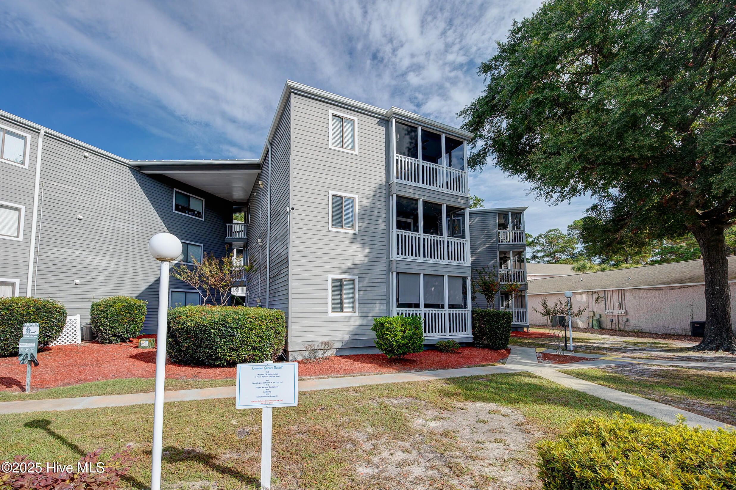 10166 Beach Drive Sw 5101