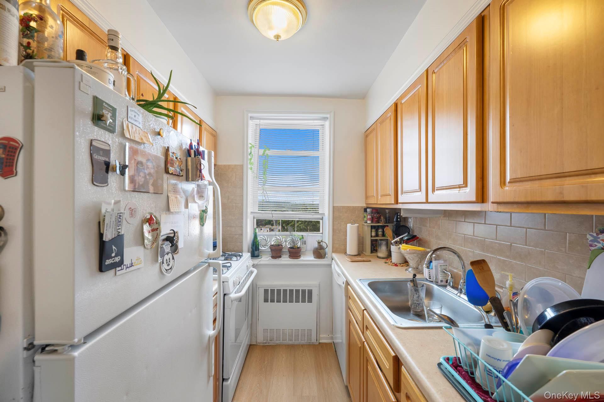 67-40 Booth Street 6I