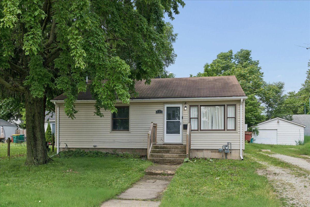 121 Davison Street
