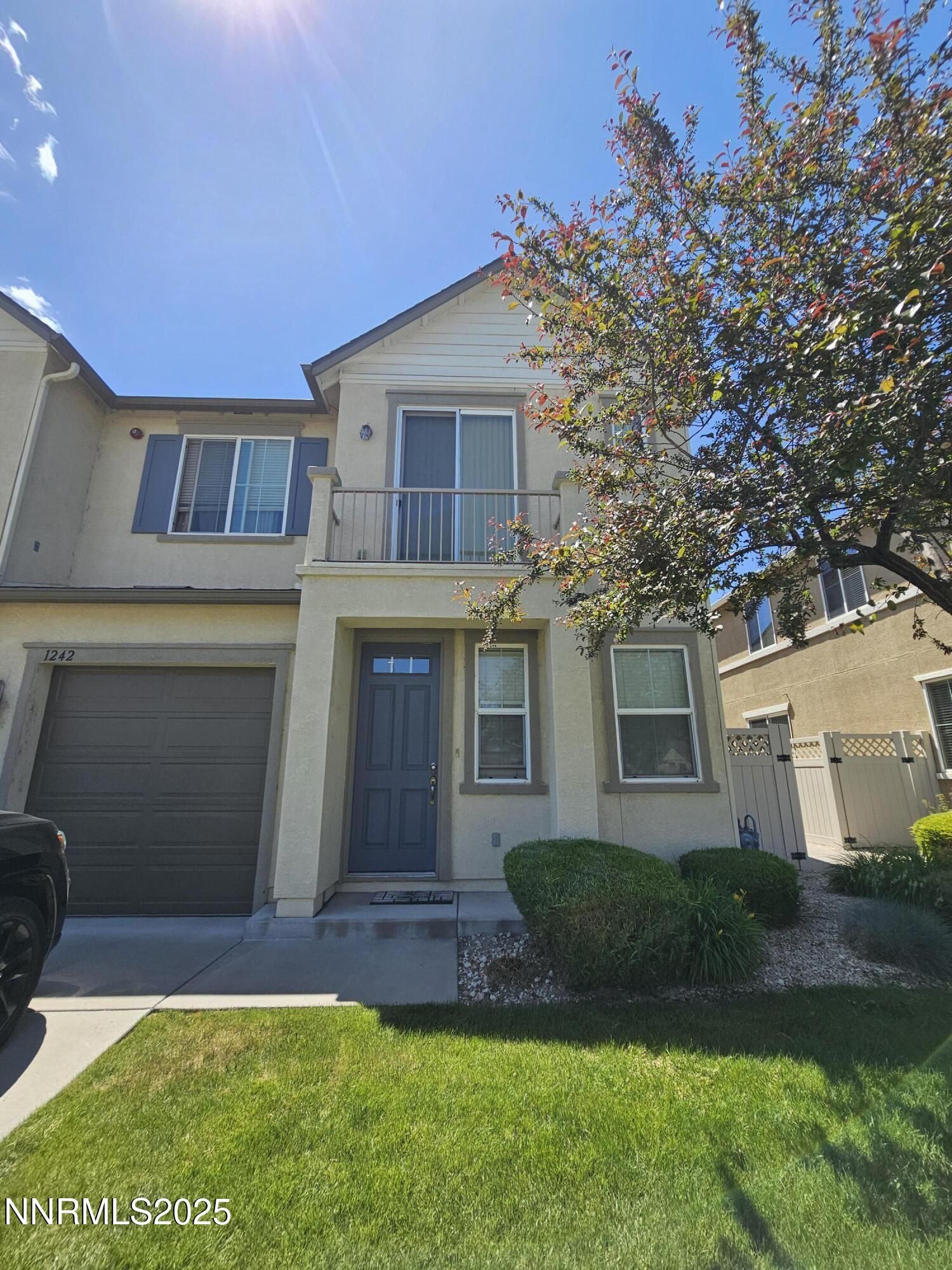 1242 Figuero Way