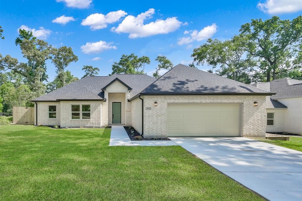 3306 Shadowcrest Lane