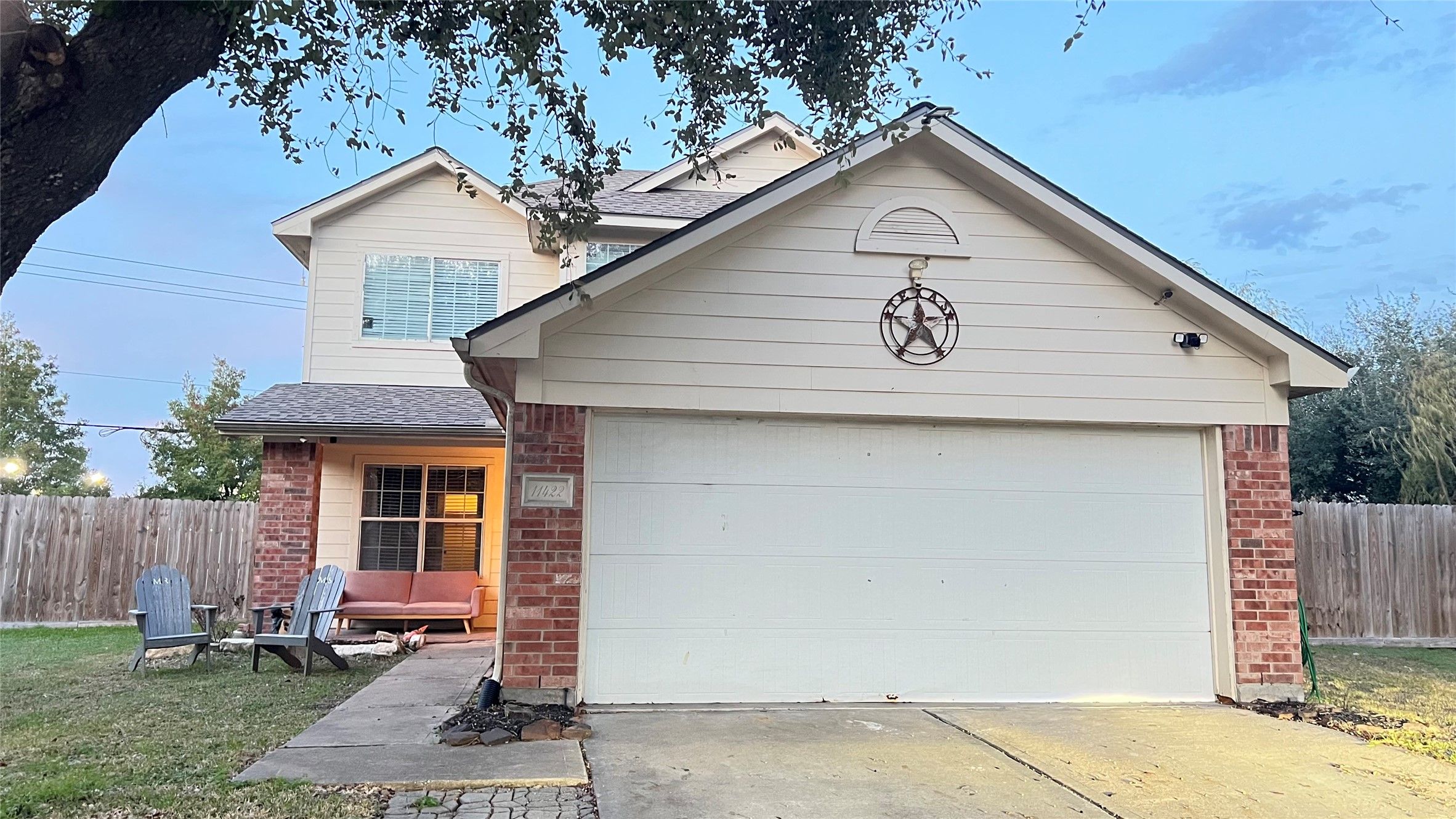 11422 Royal Thistle Court