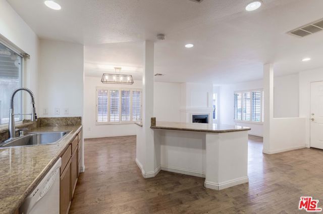 1060 Harbor Village Drive